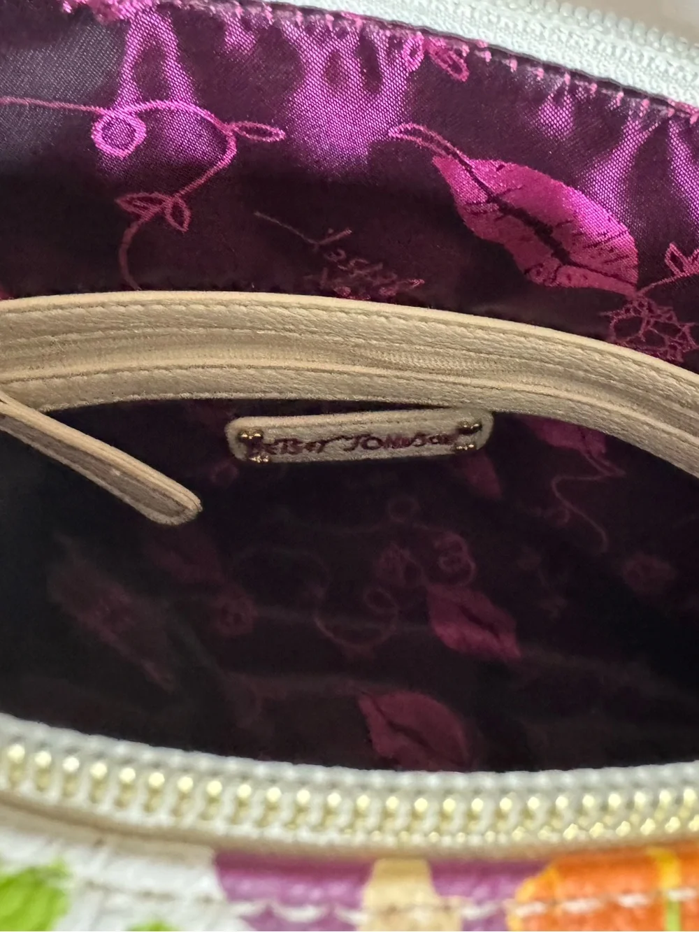 OOAK NWT BETSEY JOHNSON FRINGY FLORAL SATCHEL BAG WHITE W/GOLD HARDWARE 13x9”